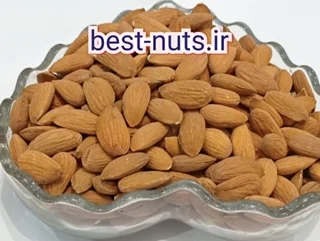 مغز بادام درختی خام